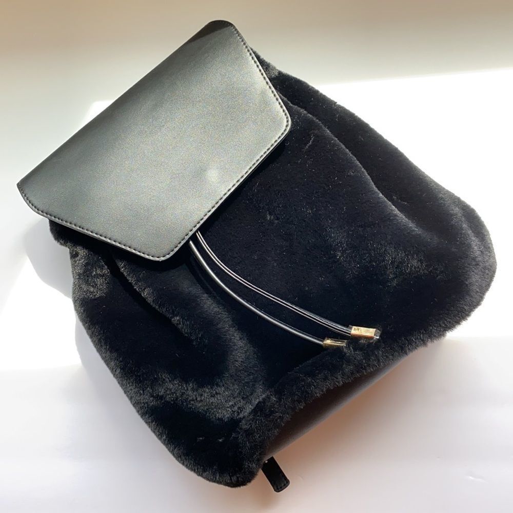 NWOT Neiman Marcus Megan FauxFur Backpack - Picture 2 of 5